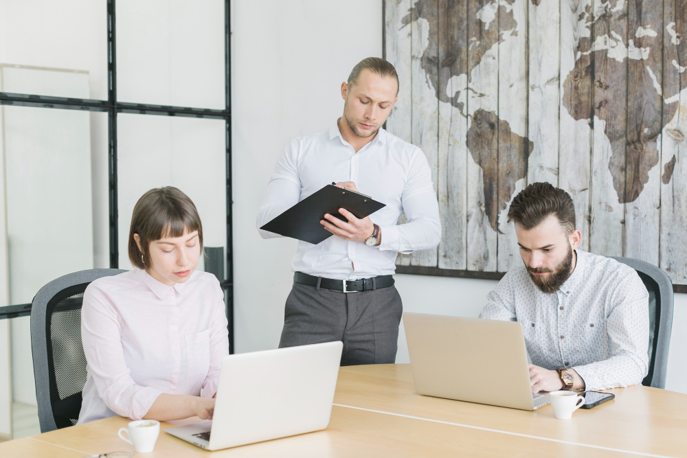 Bygg en virksomhet som kan fungere uten deg: Bort of the Real Leadership