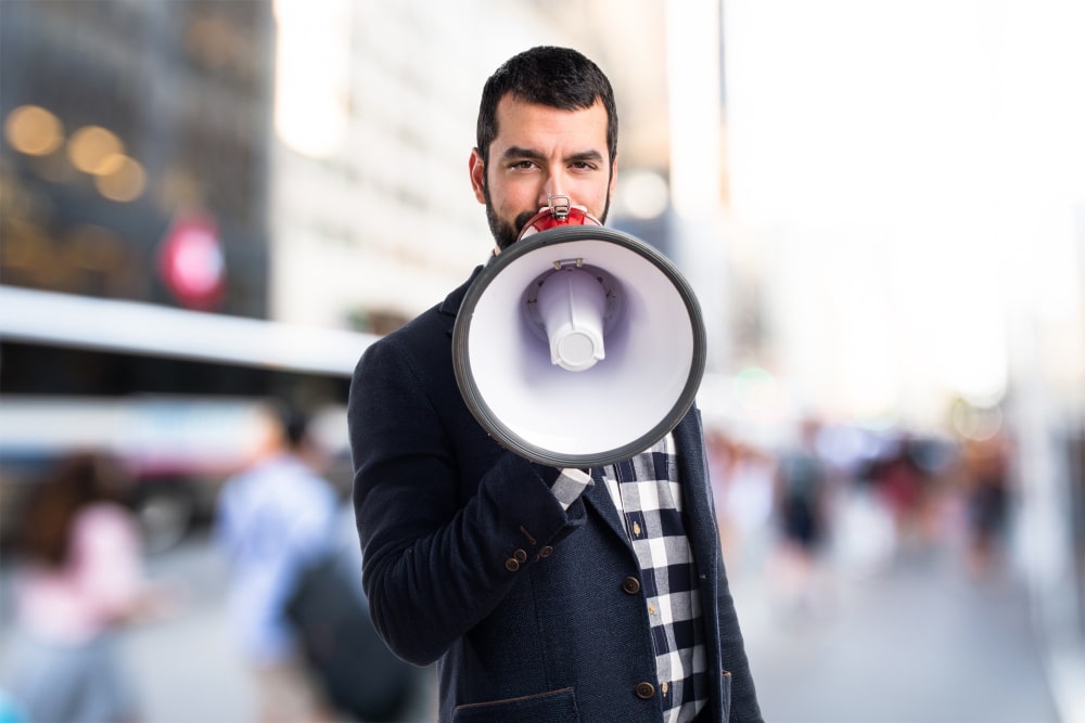 Captive Audience Marketing: Hvordan fange oppmerksomheten der ingen kan unnslippe