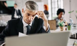 Entreprenøriell fiasko i Frankrike: mer enn 33 000 bedriftsledere la i stikken i første halvdel av 2026