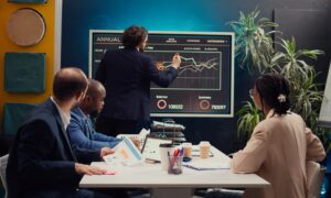 Mastergrad i markedsfinansiering eller mastergrad i corporate finance: hvordan velge spesialisering som passer for ditt profesjonelle prosjekt?